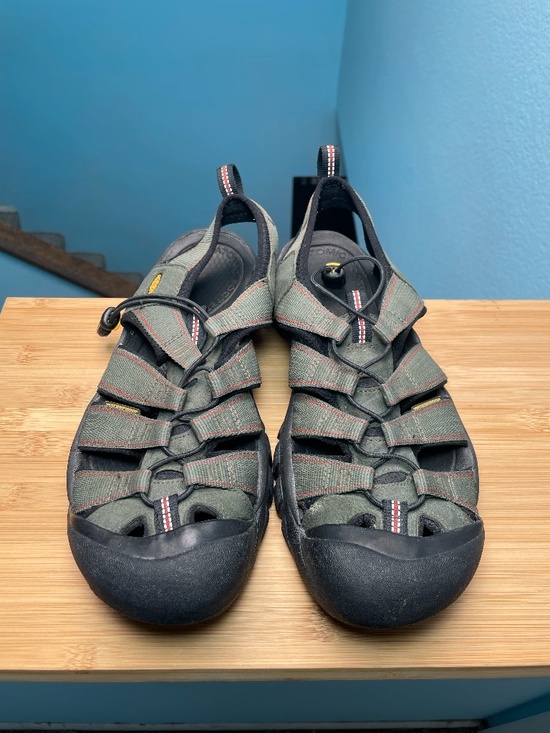 Keen Newport H2 Mens Sz 11 Army Green Hiking Water Shoes Waterproof Nice! main image 9